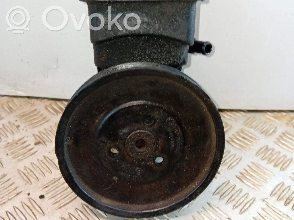 BMW 3 E46 Power steering pump 