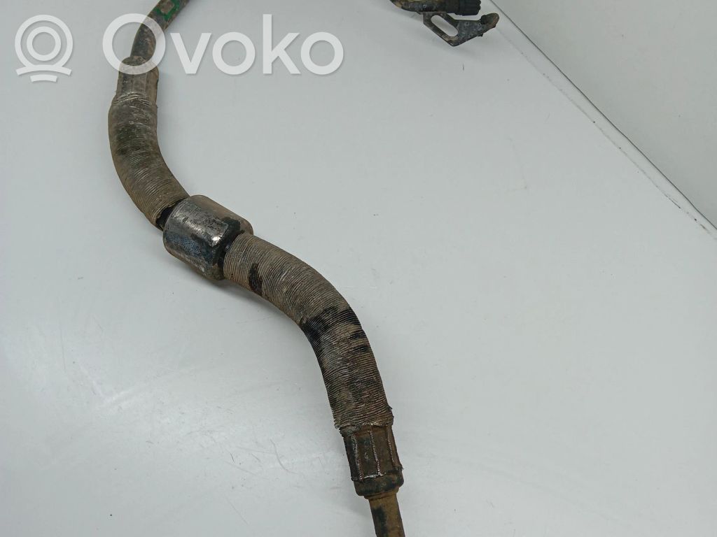 BMW 3 E46 Ilmastointilaitteen putki (A/C) 