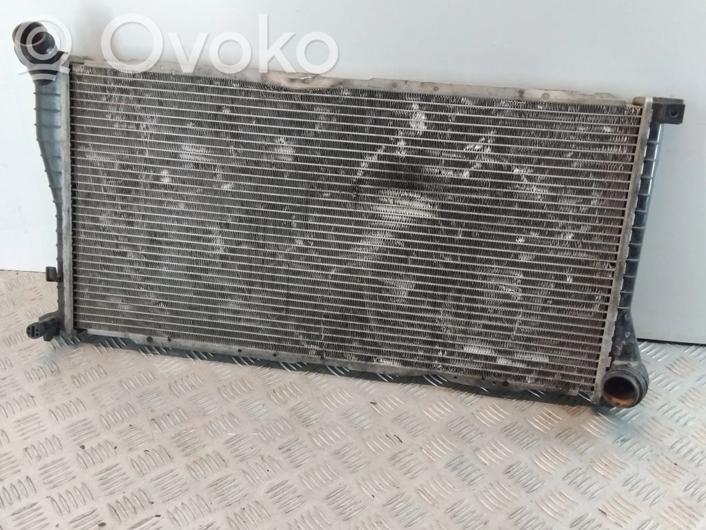 Aušinimo skysčio radiatorius