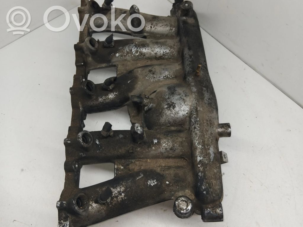 Volvo S80 Intake manifold 