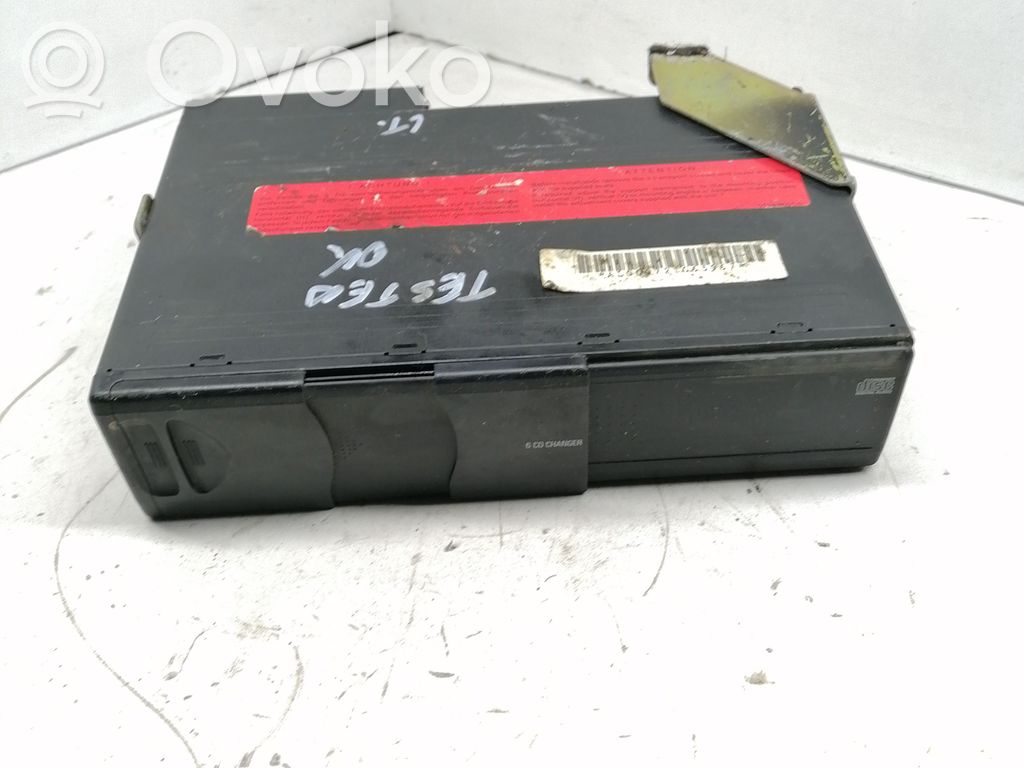 BMW 5 E39 CD/DVD changer 