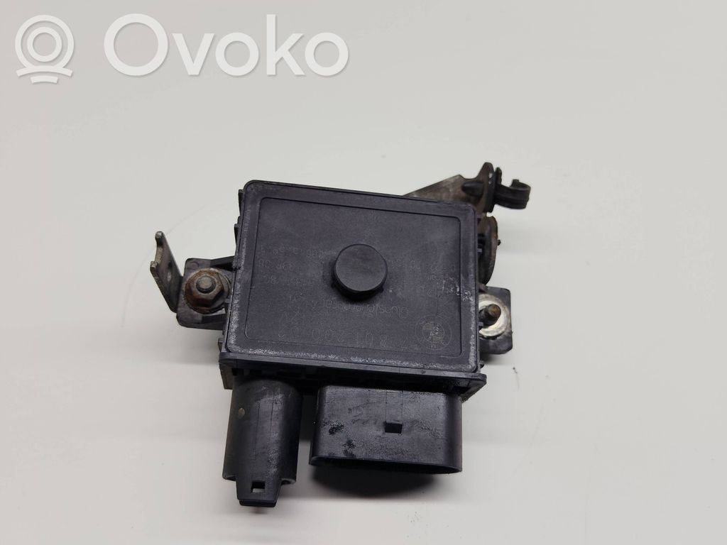 Glow plug pre-heat relay   780120002,0004575973,0522120101