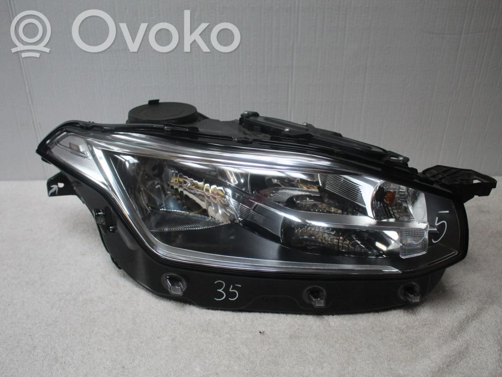 Volvo XC90 Headlight/headlamp 