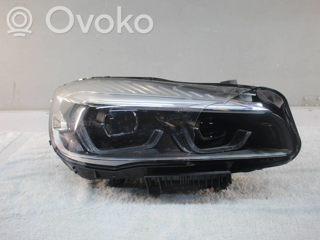 BMW 2 F45 Scheinwerfer 