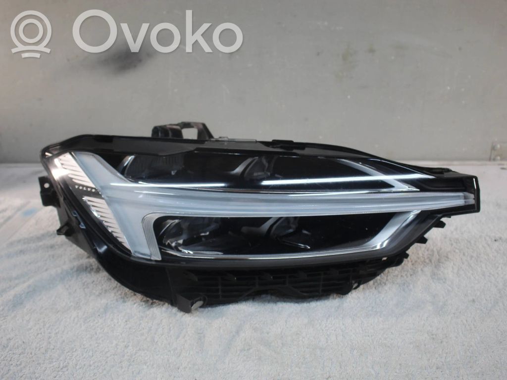 Volvo XC60 Scheinwerfer 