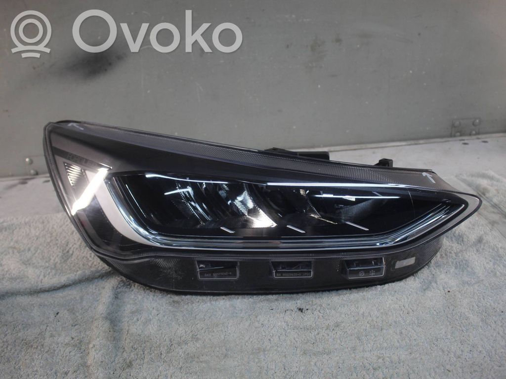 Ford Focus Headlight/headlamp 