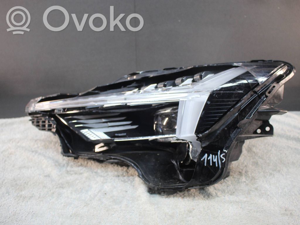Polestar 4 Scheinwerfer 