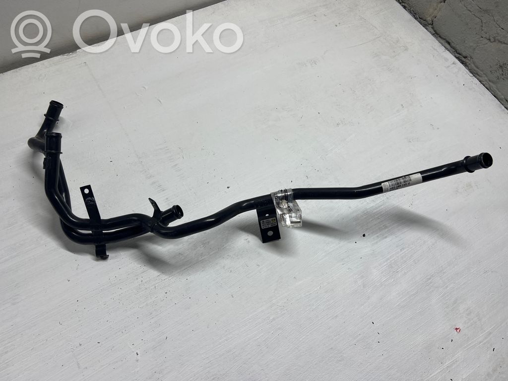 Audi A8 S8 D3 4E Engine coolant pipe/hose 
