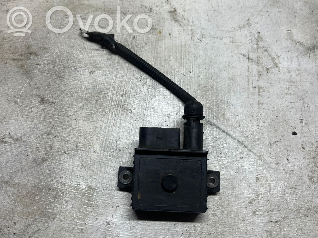 Kvēlsveču relejs   E2110022358,GSE101