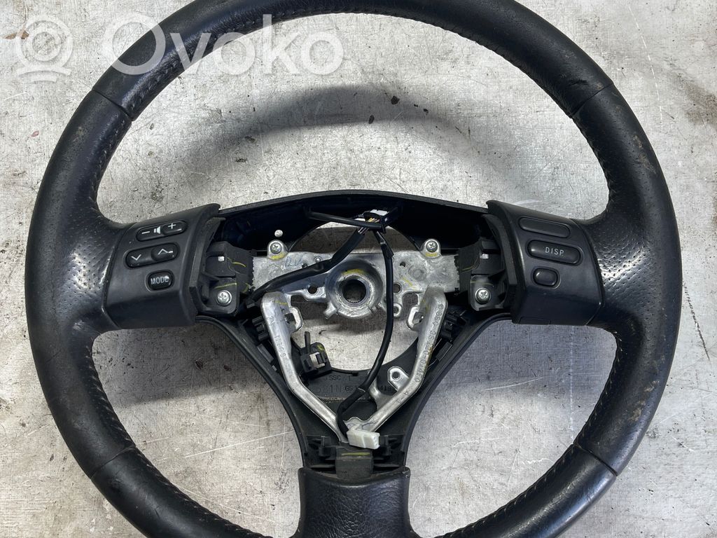 Toyota Corolla Verso AR10 Stūre 