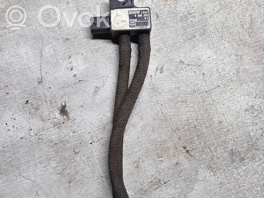 Exhaust gas pressure sensor   8585292