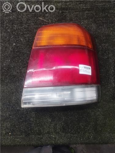 Lámpara de faros/luces traseros