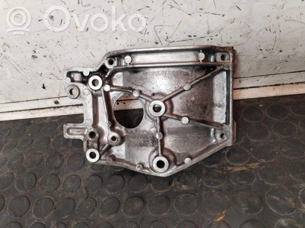 Citroen C5 Engine mount bracket 
