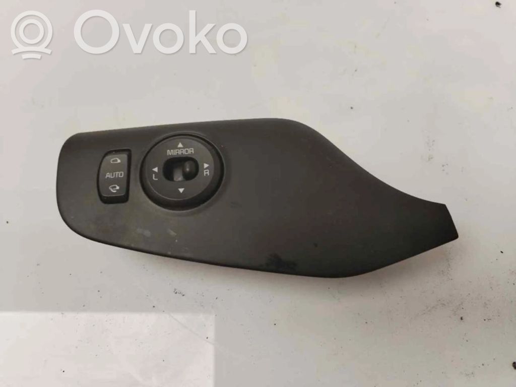 Sivupeilin kytkin   93530A2050,93530A2050