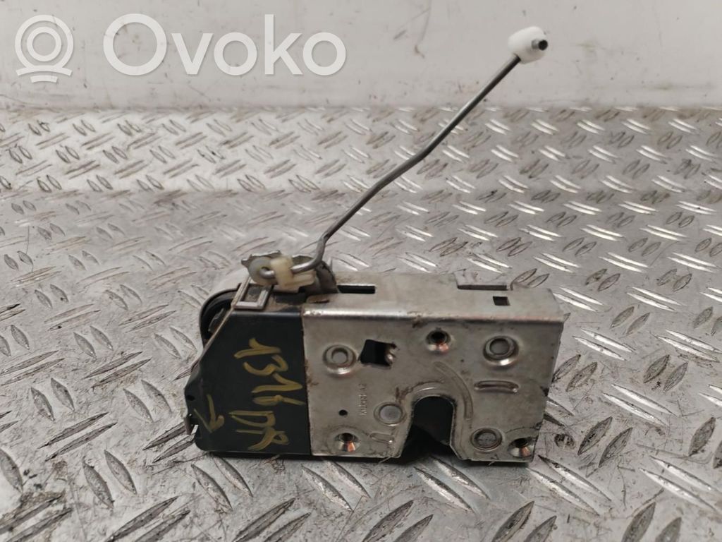 Etuoven lukko