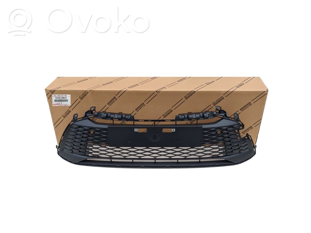 Toyota Corolla E210 E21 Maskownica / Grill / Atrapa górna chłodnicy 