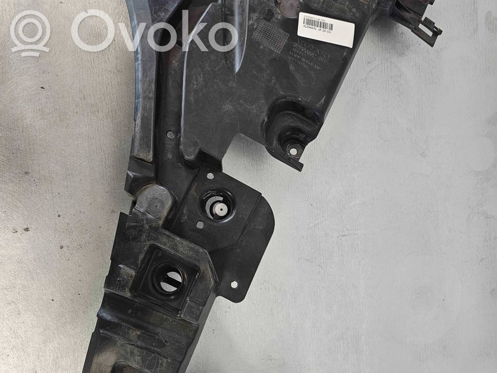 Volvo XC60 Uchwyt / Mocowanie zderzaka tylnego 