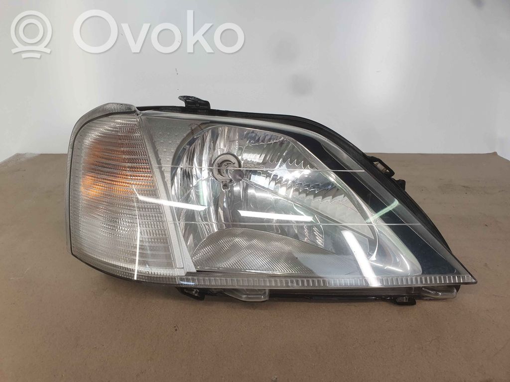 Dacia Logan I Headlight/headlamp 