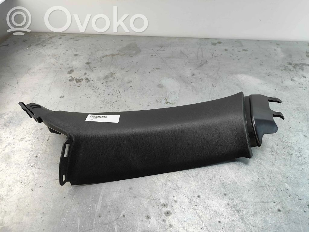 Volvo XC60 Pilar (C) 