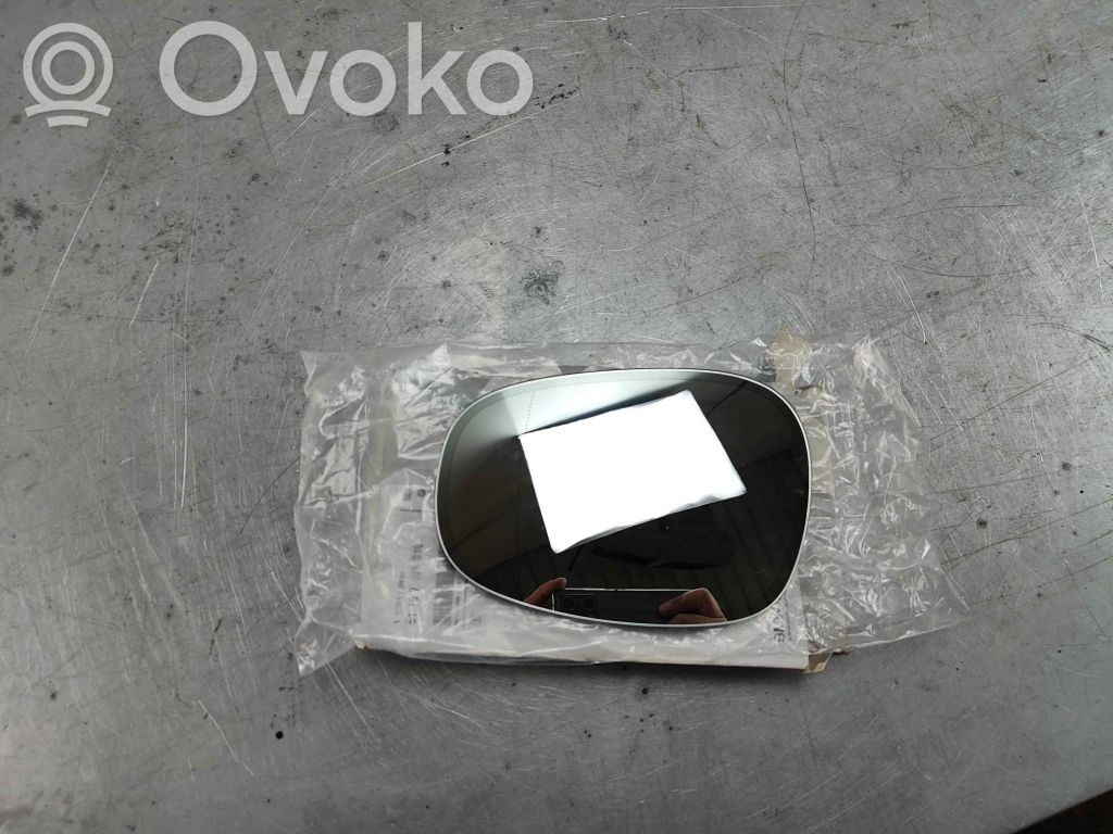 BMW 3 E90 E91 Spoguļa stikls 