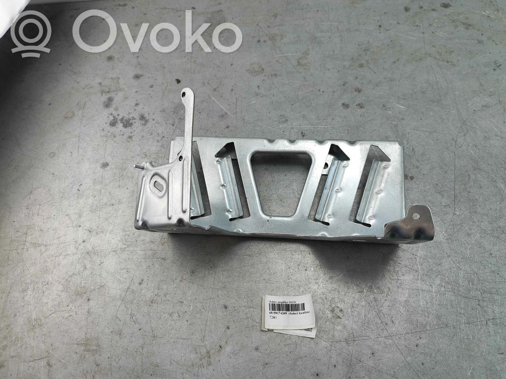 BMW 5 F10 F11 Uchwyt / Mocowanie wzmacniacza dźwięku 