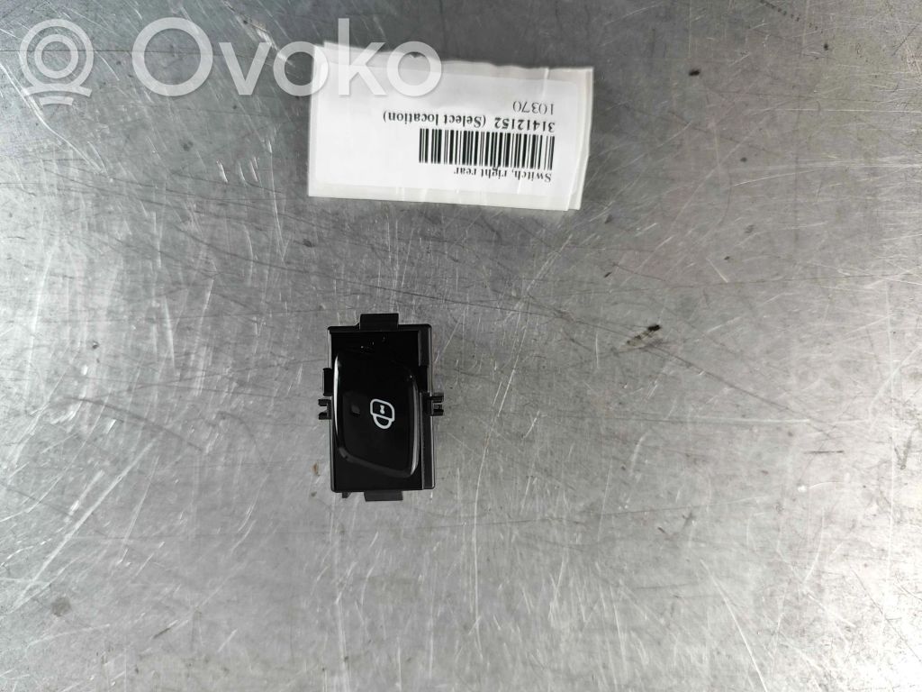 Volvo XC90 Central locking switch button 