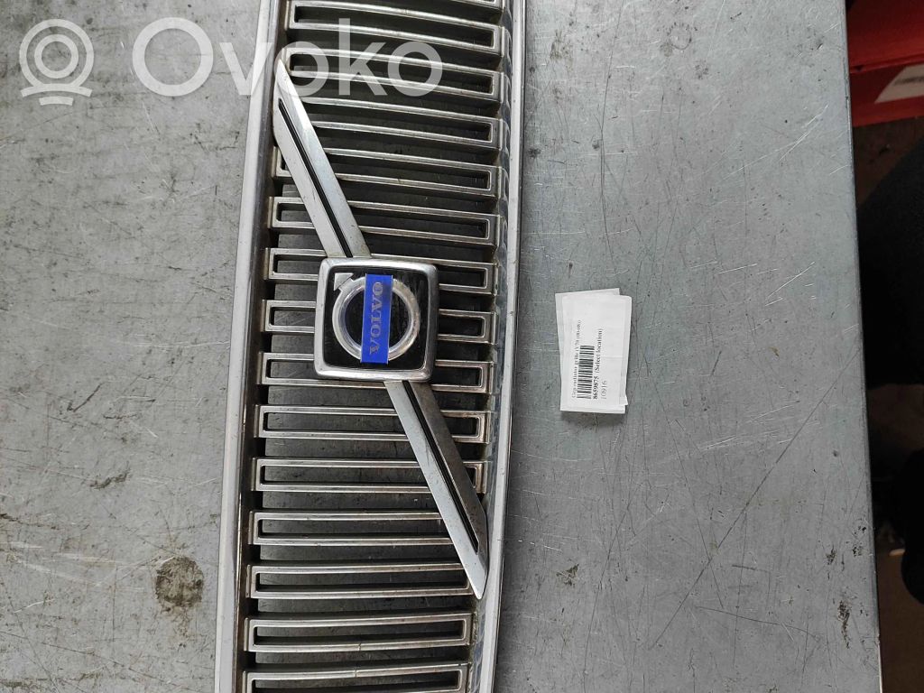 Volvo V70 Front grill 