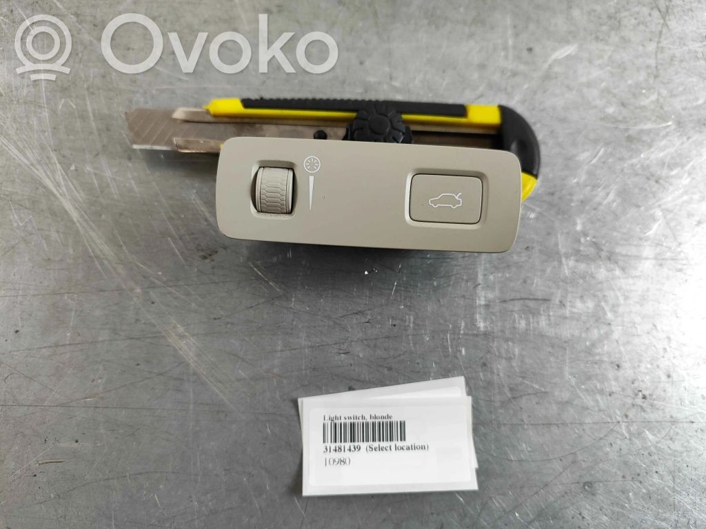 Volvo XC90 Tailgate opening switch 