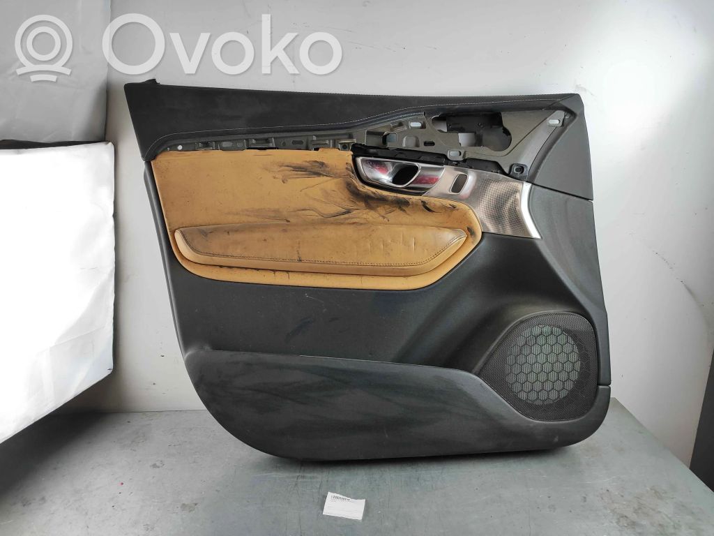 Volvo XC90 Front door card panel trim 
