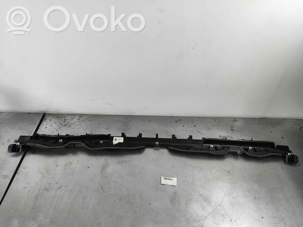 Tesla Model Y Inny element deski rozdzielczej 