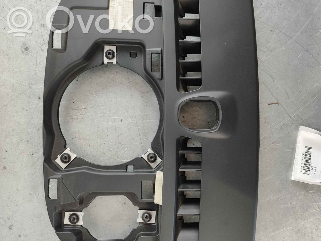 Volvo C40 Ramka centralnego głośnika deski rozdzielczej 