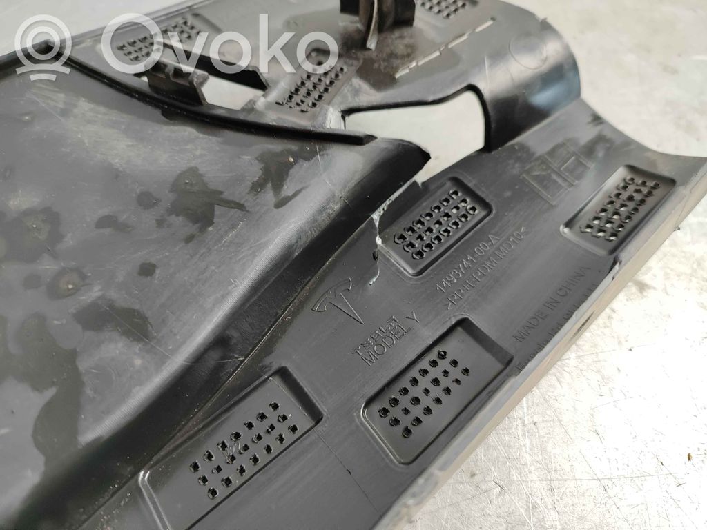 Tesla Model Y Front bumper mounting bracket 