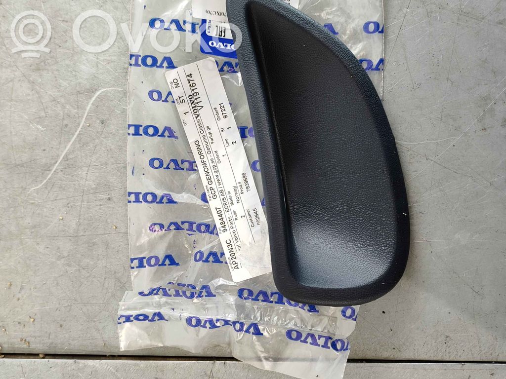 Volvo V70 Front bumper corner part panel trim 