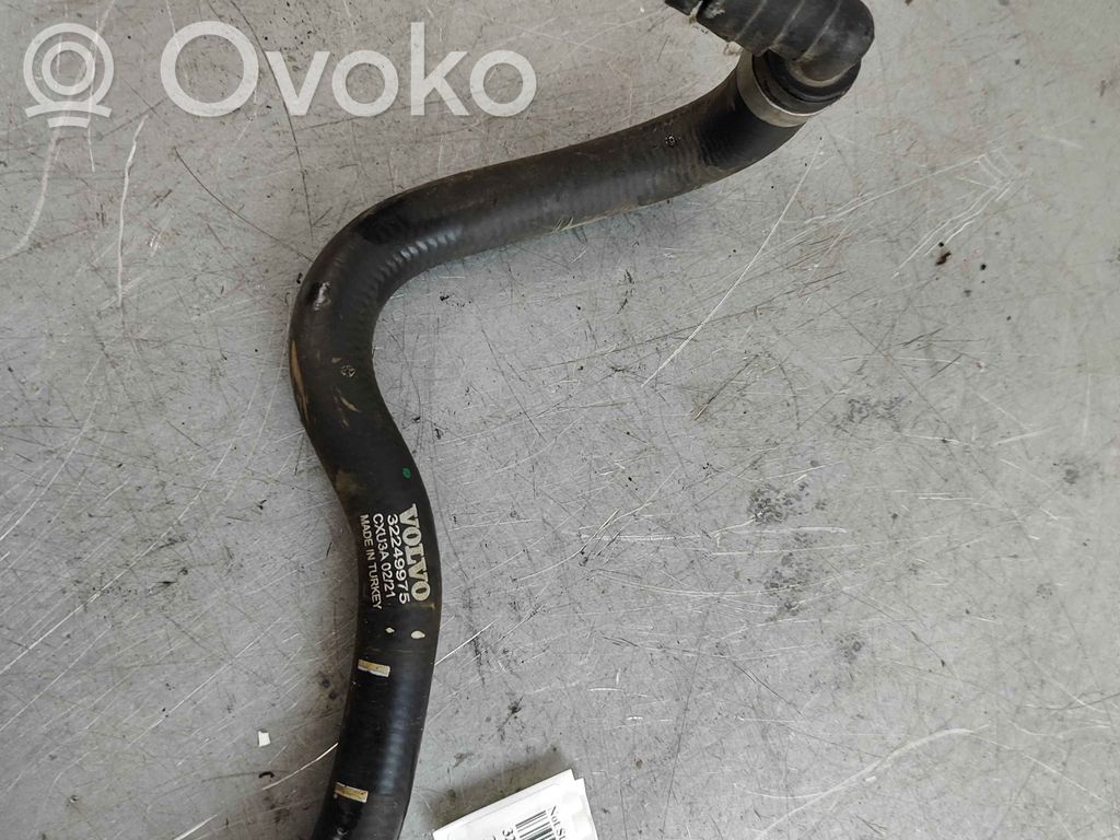 Volvo XC60 Engine coolant pipe/hose 
