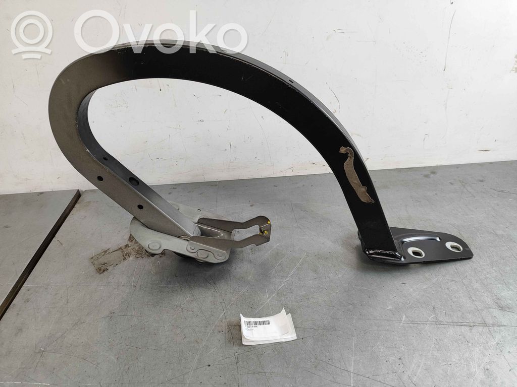 Jaguar XE Tailgate/trunk/boot hinge 