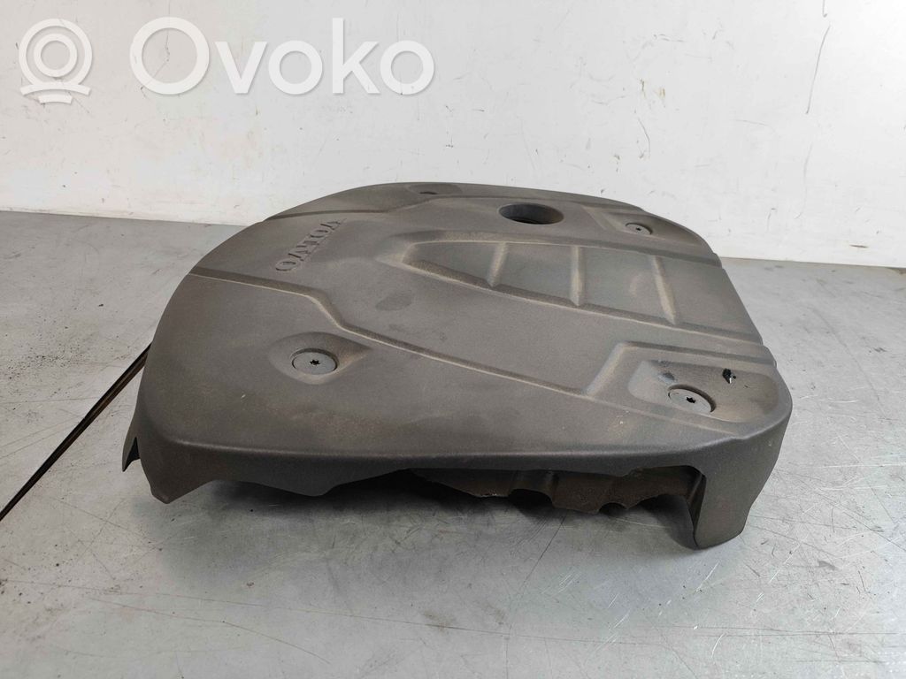 Volvo S90, V90 Osłona górna silnika 