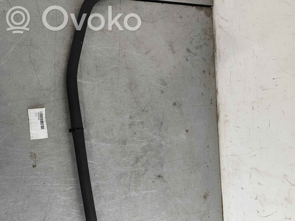 Tesla Model S Engine coolant pipe/hose 