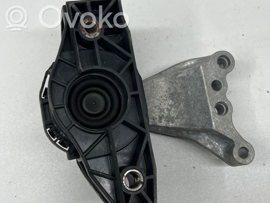 Opel Corsa F Engine mounting bracket 