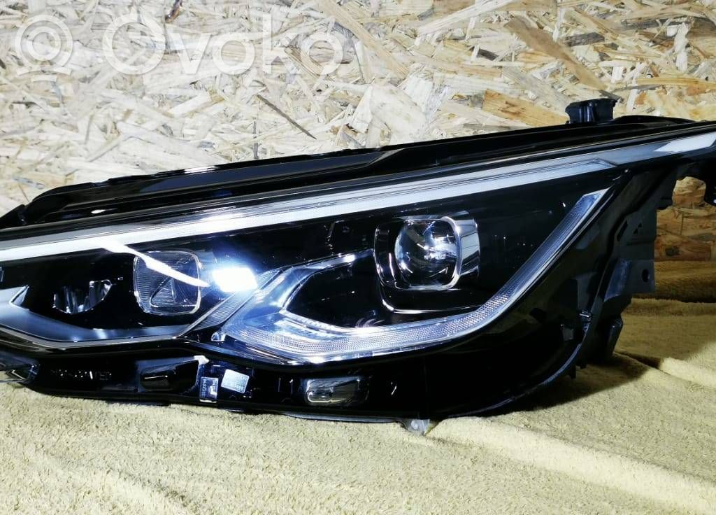 Volkswagen Golf VIII Far 