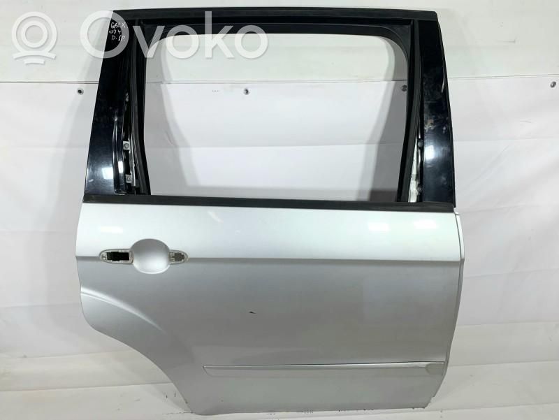 Rear door