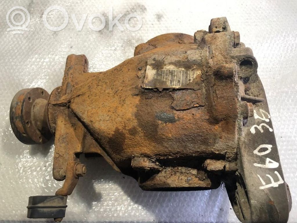 Front differential   7530899