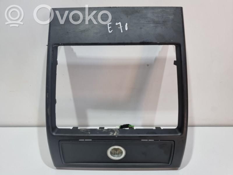 Battery charger (optional)   6954956
