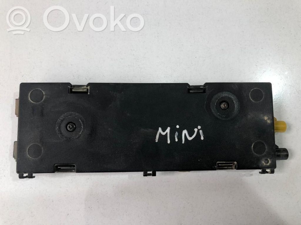 Mini Cooper Hatch Hardtop Aerial antenna amplifier 