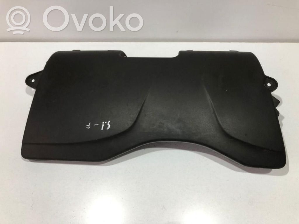 Air flow deflector   7797475