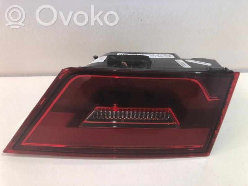 Jaguar E-Pace Rear/tail lights 