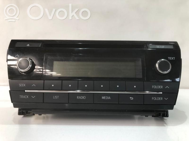 Toyota Corolla E160 E170 Radio/CD/DVD/GPS head unit 
