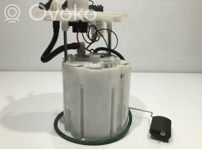 Bomba interna de combustible   31110G4000