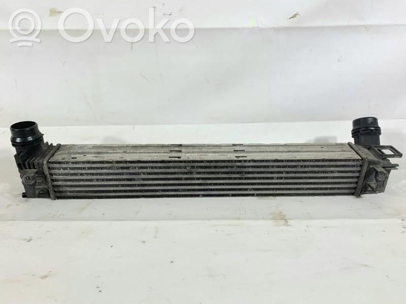 Renault Megane III Radiador intercooler 