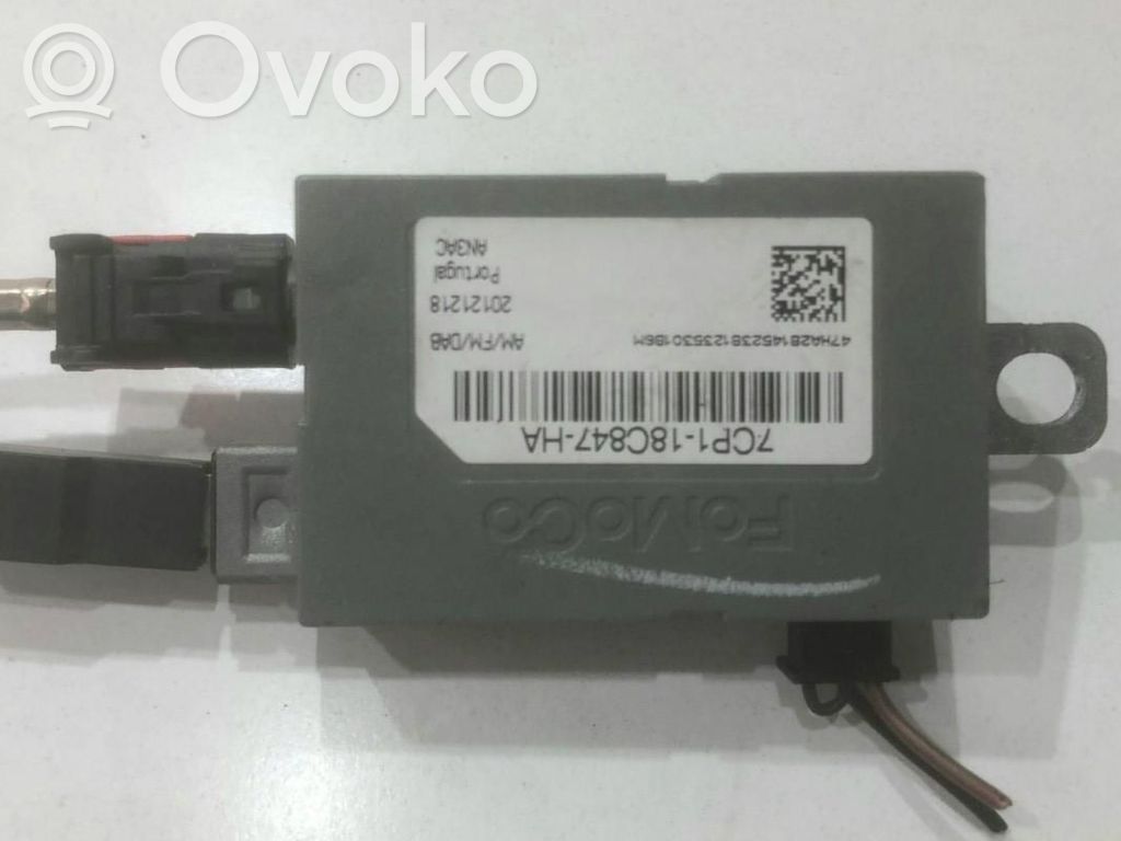 Ford Kuga II Antenos stiprintuvas 