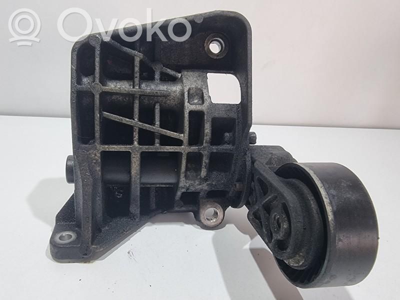 BMW X5 E70 Generator/alternator bracket 